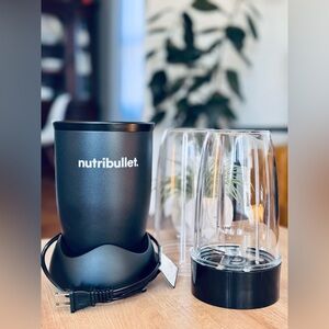 nutribullet blender.